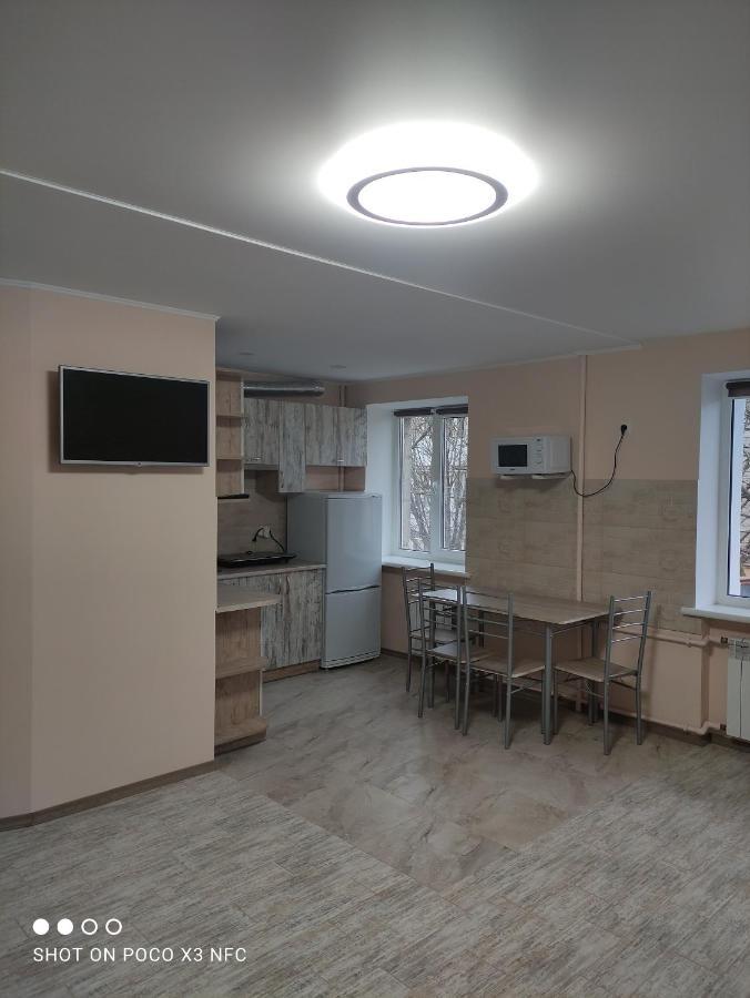Апартаменти Центр Біля Озера Ternopil Exterior photo